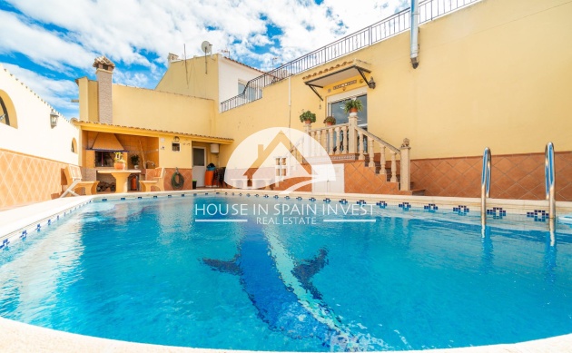 Herverkoop - Rijwoning - Orihuela Costa - Desamparados-Hurchillo-Torremendo