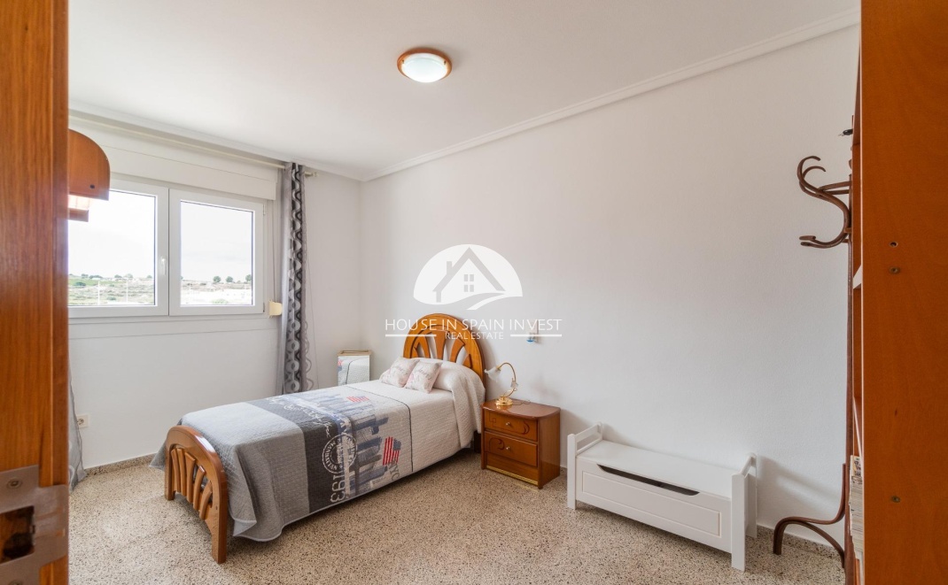 Herverkoop - Rijwoning - Orihuela Costa - Desamparados-Hurchillo-Torremendo