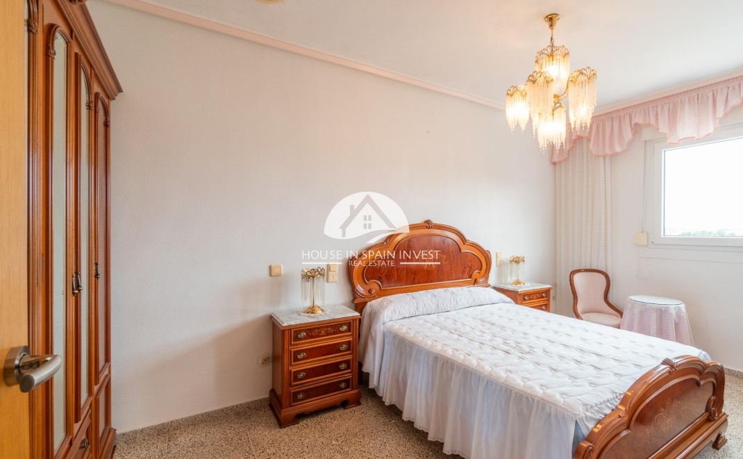 Herverkoop - Rijwoning - Orihuela Costa - Desamparados-Hurchillo-Torremendo