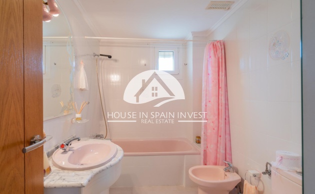 Herverkoop - Rijwoning - Orihuela Costa - Desamparados-Hurchillo-Torremendo