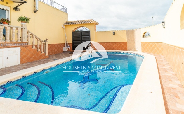 Herverkoop - Rijwoning - Orihuela Costa - Desamparados-Hurchillo-Torremendo