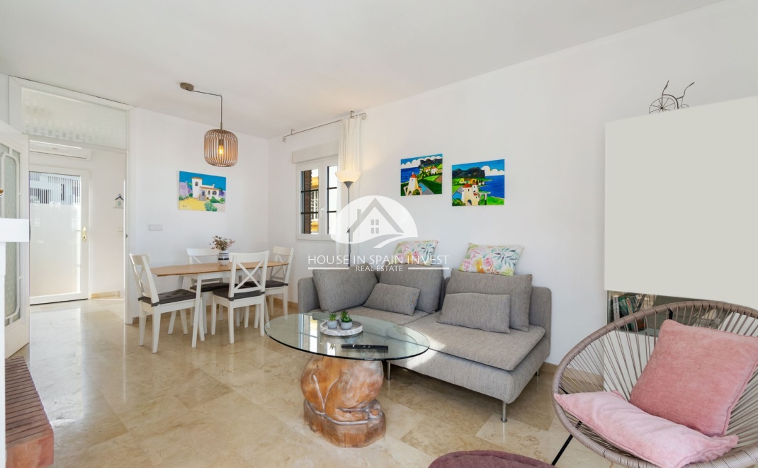 Resale - Villa - Orihuela Costa - Villamartín