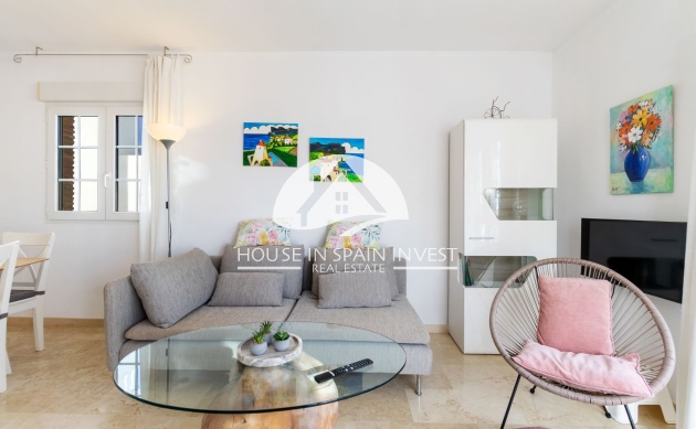 Resale - Villa - Orihuela Costa - Villamartín