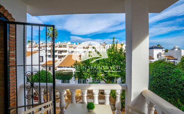 Resale - Villa - Orihuela Costa - Villamartín