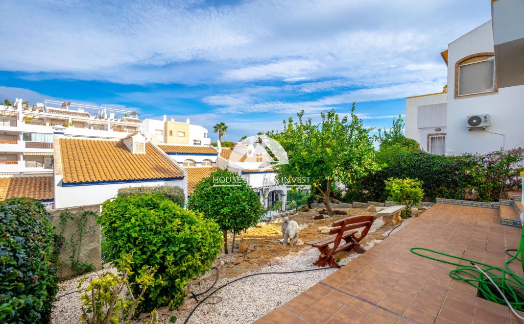 Resale - Villa - Orihuela Costa - Villamartín