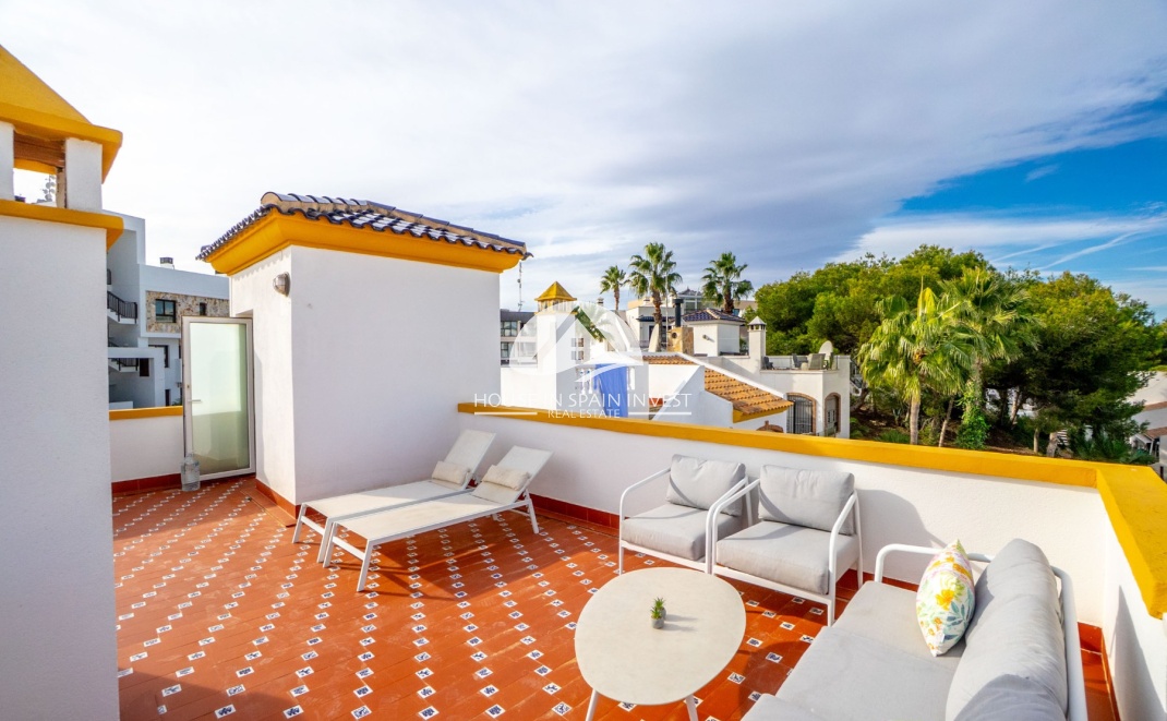 Resale - Villa - Orihuela Costa - Villamartín