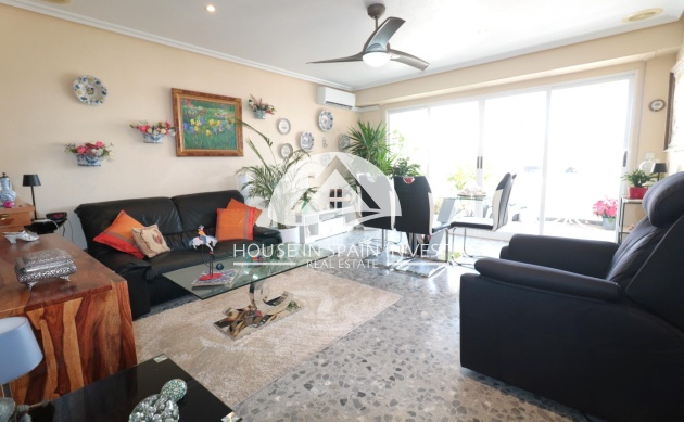 Resale - Apartment  - Santa Pola - Centro