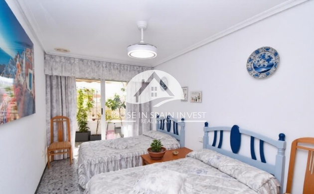 Resale - Apartment  - Santa Pola - Centro