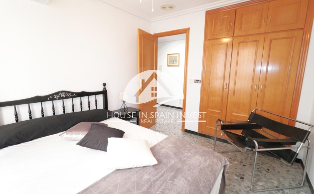 Resale - Apartment  - Santa Pola - Centro