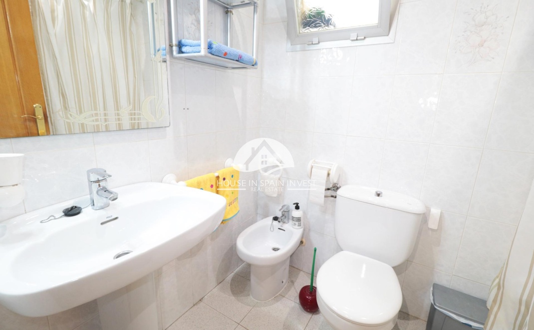 Resale - Apartment  - Santa Pola - Centro