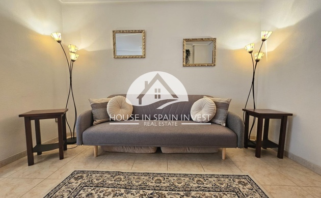 Resale - Apartment  - Torrevieja - El Acequión - Los Náufragos