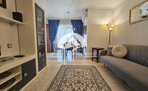 Resale - Apartment  - Torrevieja - El Acequión - Los Náufragos