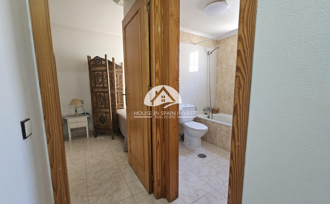 Resale - Apartment  - Torrevieja - El Acequión - Los Náufragos