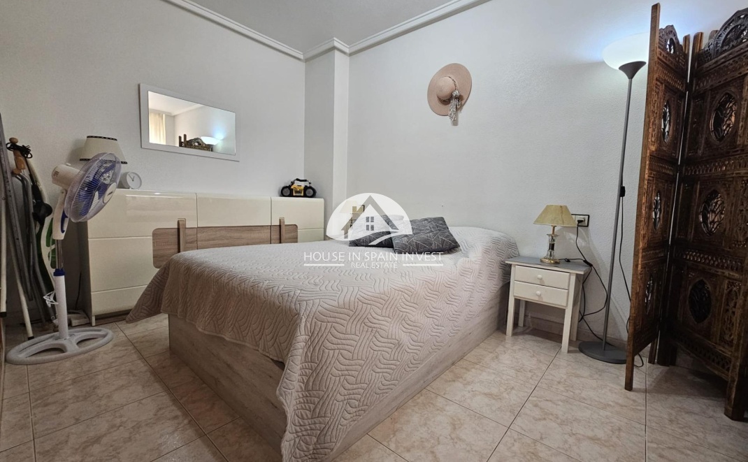 Resale - Apartment  - Torrevieja - El Acequión - Los Náufragos
