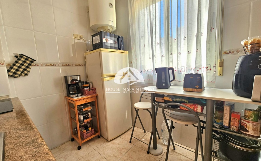 Resale - Apartment  - Torrevieja - El Acequión - Los Náufragos
