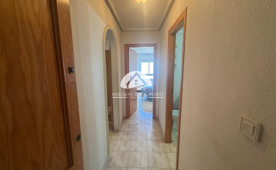 Resale - Apartment  - Torrevieja - El Acequión - Los Náufragos