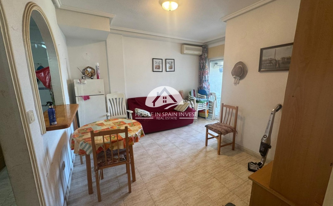 Resale - Apartment  - Torrevieja - El Acequión - Los Náufragos