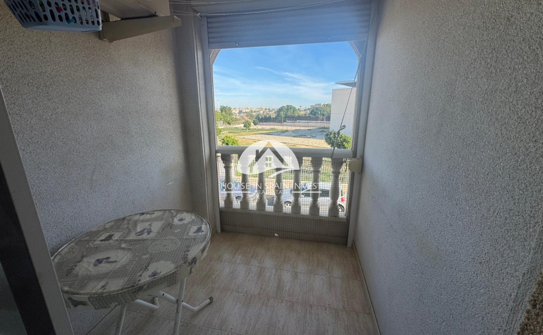 Resale - Apartment  - Torrevieja - El Acequión - Los Náufragos