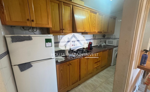 Resale - Apartment  - Torrevieja - El Acequión - Los Náufragos