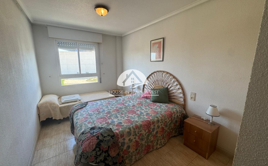 Resale - Apartment  - Torrevieja - El Acequión - Los Náufragos