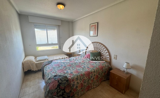 Resale - Apartment  - Torrevieja - El Acequión - Los Náufragos