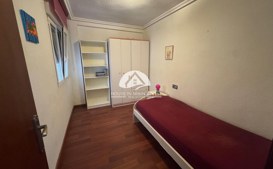 Resale - Apartment  - Torrevieja - El Acequión - Los Náufragos