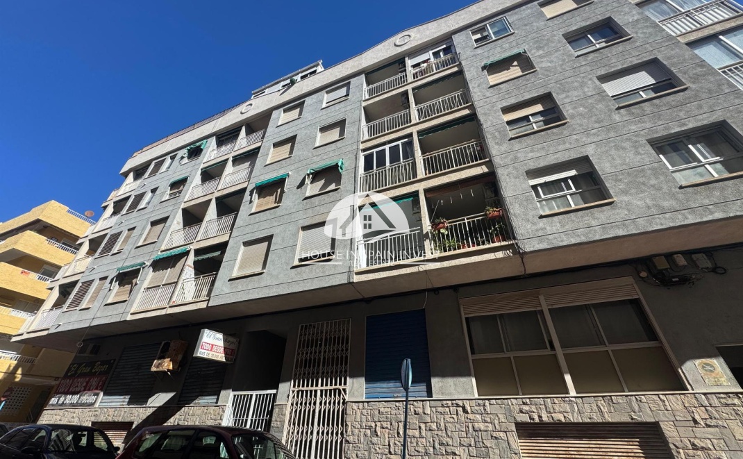Resale - Apartment  - Torrevieja - El Acequión - Los Náufragos