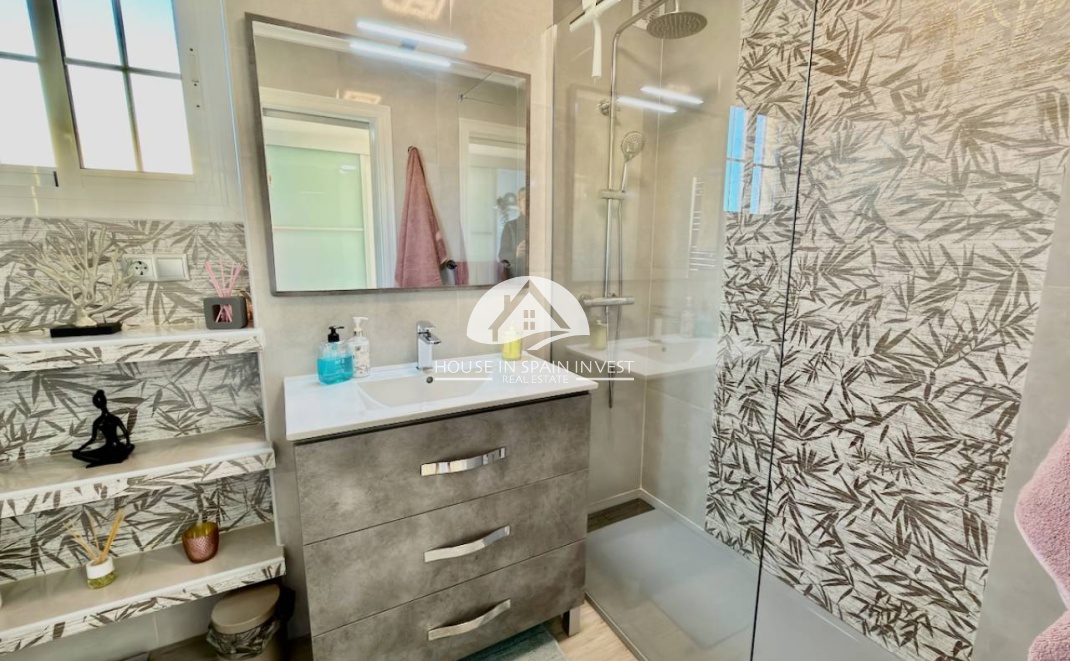 Herverkoop - Villa - Guardamar del Segura - Guardamar - El Raso