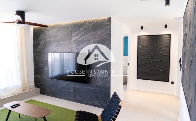 Resale - Apartment  - Orihuela Costa - La Zenia