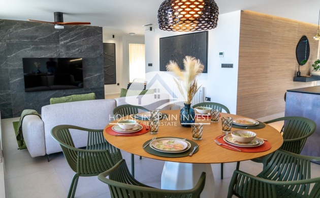 Resale - Apartment  - Orihuela Costa - La Zenia