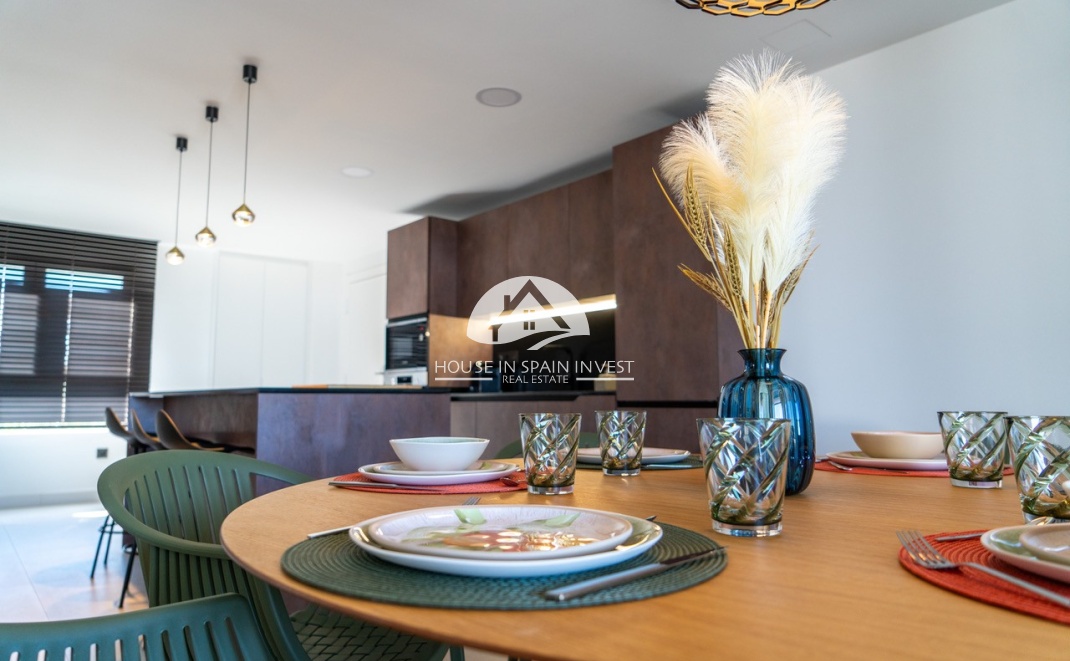 Resale - Apartment  - Orihuela Costa - La Zenia