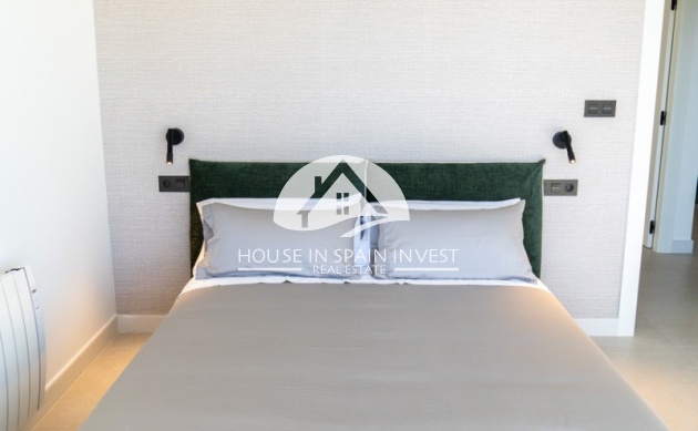 Resale - Apartment  - Orihuela Costa - La Zenia