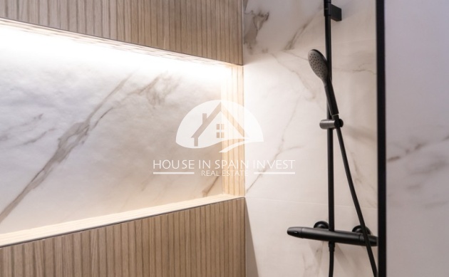 Resale - Apartment  - Orihuela Costa - La Zenia