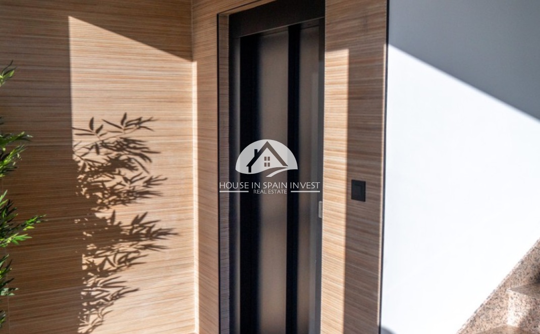 Resale - Apartment  - Orihuela Costa - La Zenia