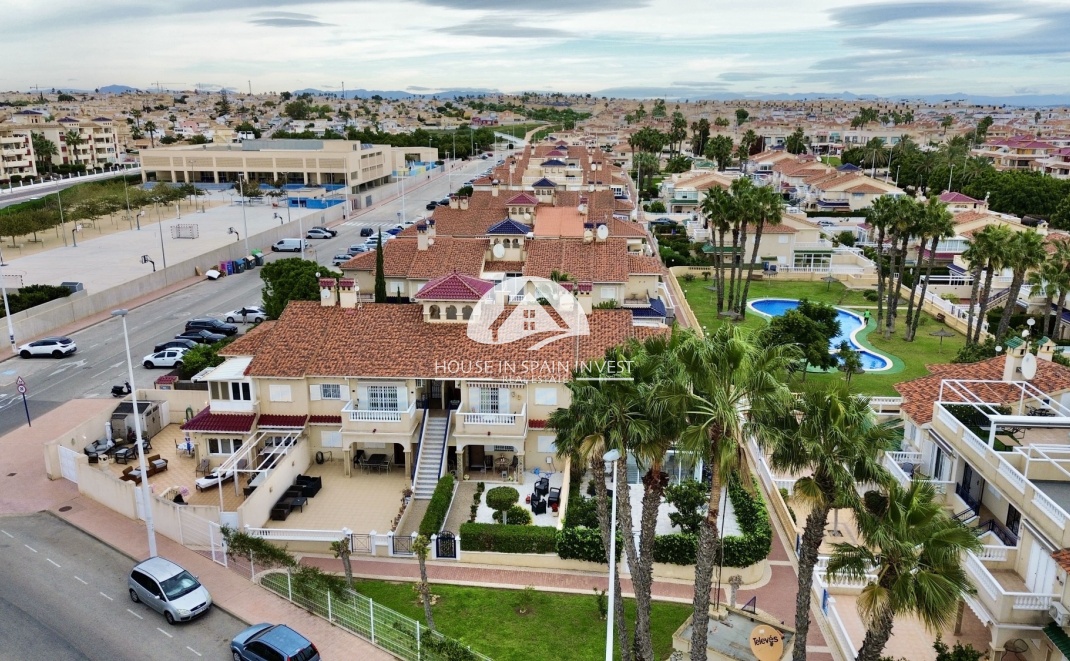 Resale - Apartment  - Orihuela Costa - Playa Flamenca