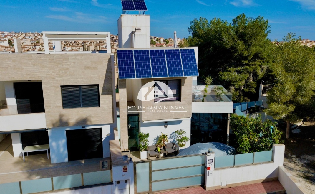 Herverkoop - Villa - Orihuela Costa - Villamartín