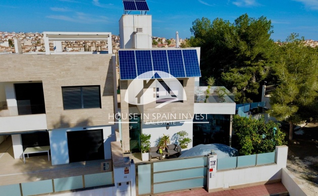 Herverkoop - Villa - Orihuela Costa - Villamartín