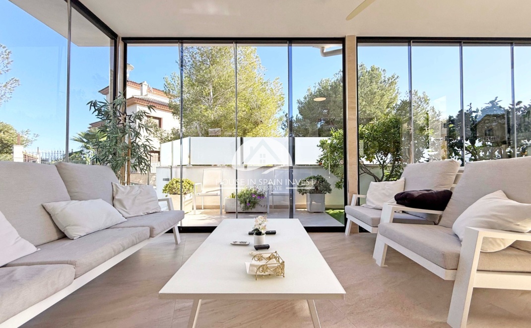 Herverkoop - Villa - Orihuela Costa - Villamartín