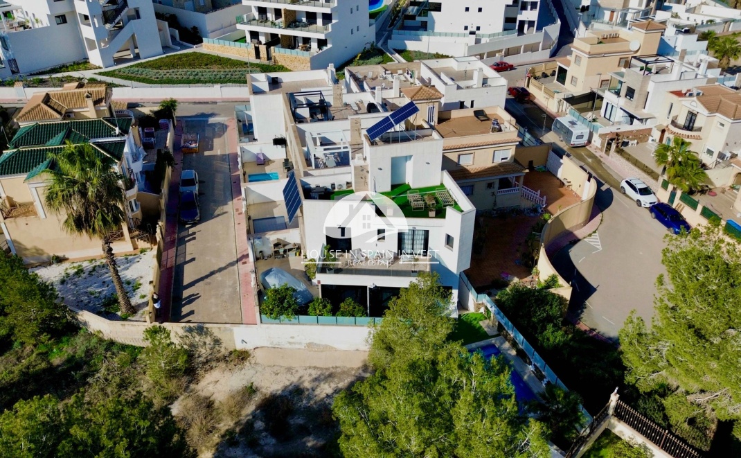 Herverkoop - Villa - Orihuela Costa - Villamartín