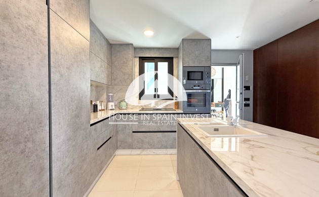 Herverkoop - Villa - Orihuela Costa - Villamartín