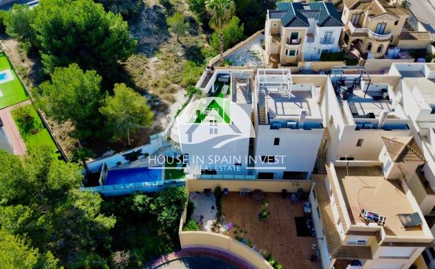 Herverkoop - Villa - Orihuela Costa - Villamartín