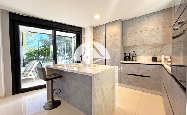 Herverkoop - Villa - Orihuela Costa - Villamartín