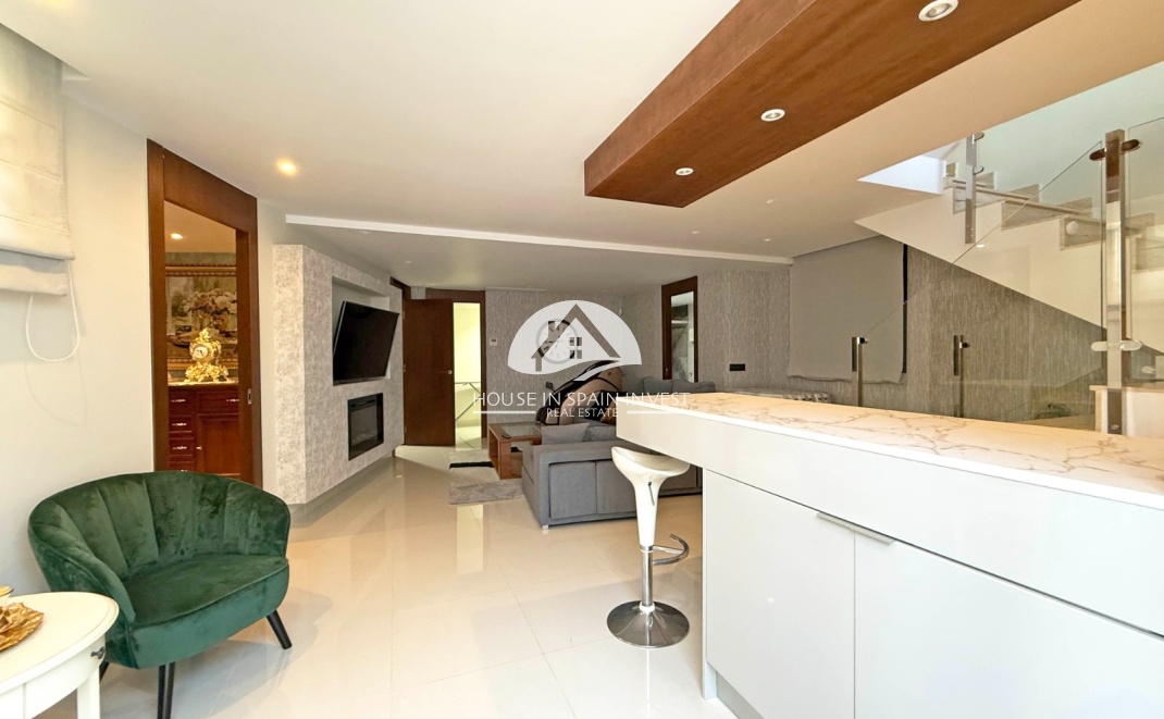 Herverkoop - Villa - Orihuela Costa - Villamartín