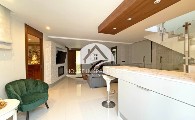 Herverkoop - Villa - Orihuela Costa - Villamartín