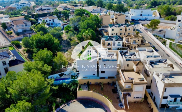 Herverkoop - Villa - Orihuela Costa - Villamartín