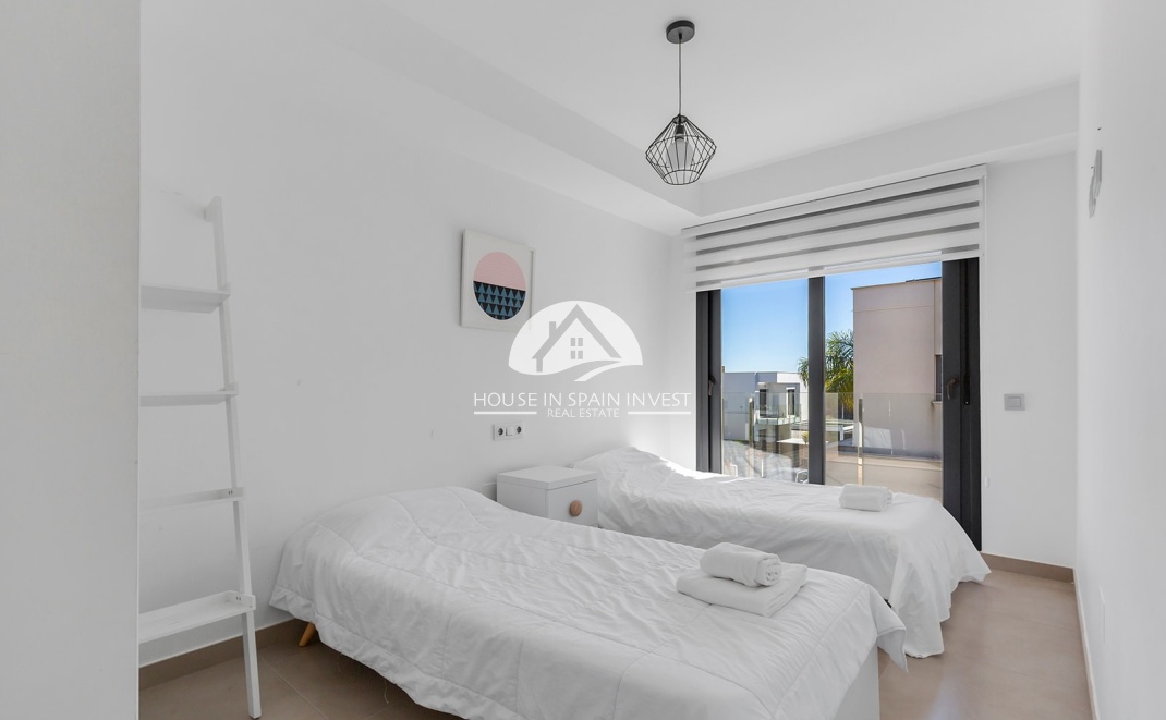 Herverkoop - Villa - Vistabella Golf - Vistabella