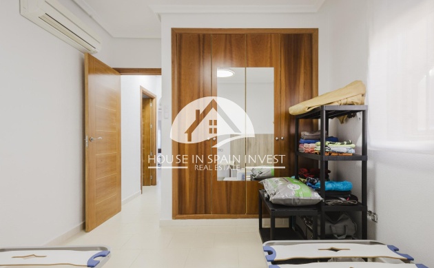 Herverkoop - Chalet - Torrevieja - Aguas Nuevas - Sector 25