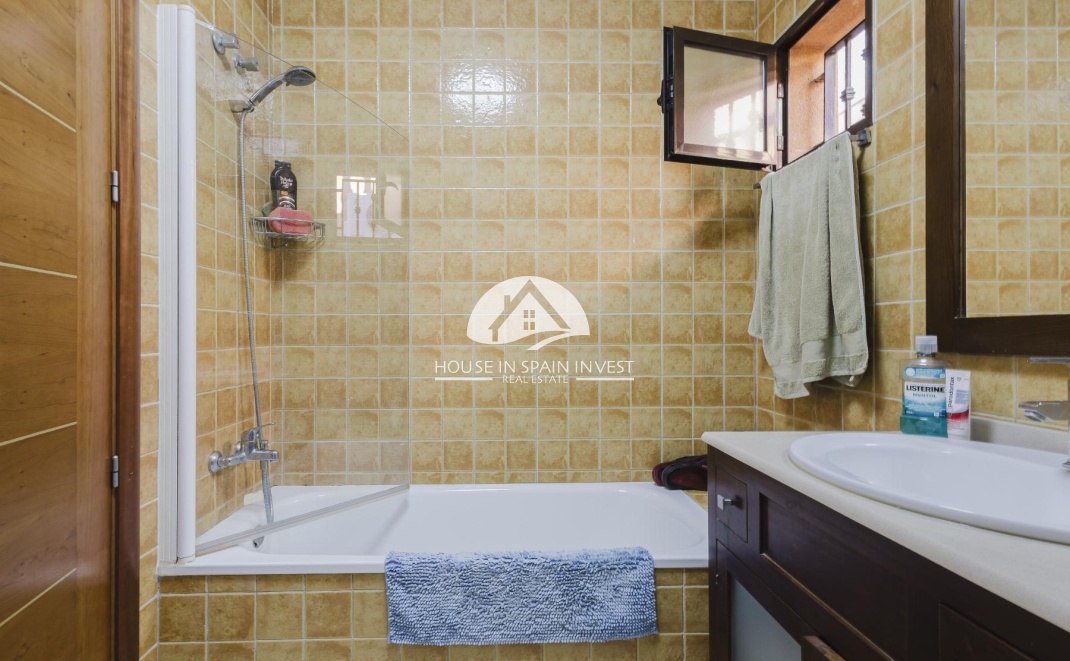 Herverkoop - Chalet - Torrevieja - Aguas Nuevas - Sector 25