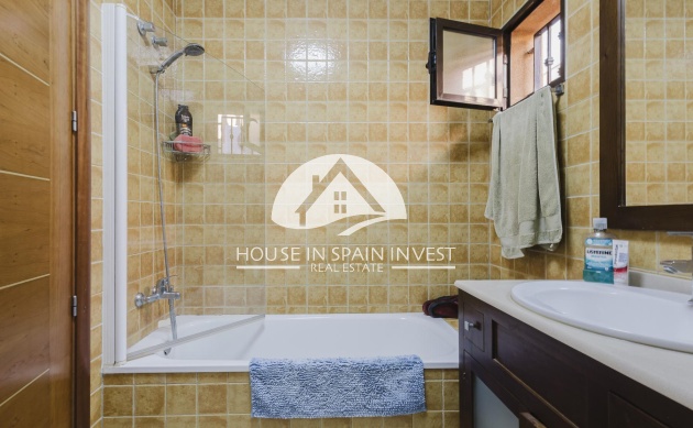 Herverkoop - Chalet - Torrevieja - Aguas Nuevas - Sector 25