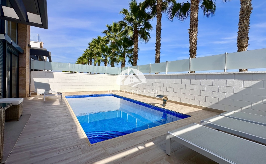 Herverkoop - Villa - Orihuela Costa - Lomas De Cabo Roig